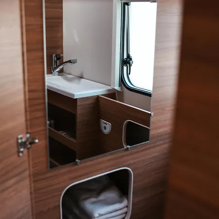 Rway The Moving By Theo *