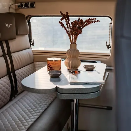 Rway The Moving By Theo Kemping Budapeszt