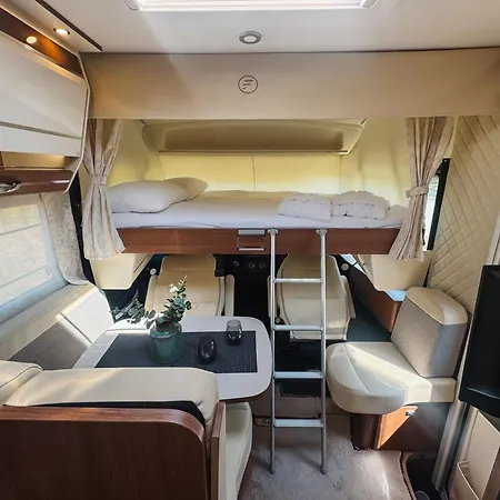 Rway The Moving By Theo Kemping *